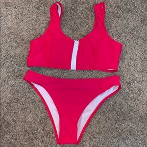 Swim suit zip